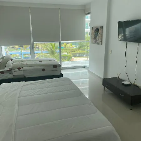 Amazing Waterfront Condo With Direct Beach Access-3