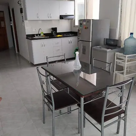 Ultimo Piso Con Vista Increible En Cartagena! El Laguito-3