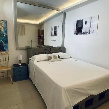 Quiet Rooms In Getsemani-3