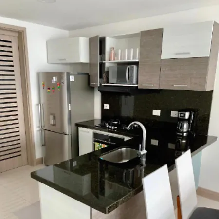 Apartamento Moderno con Vista al Mar en Bocagrande Cartagena-2