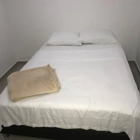 Apartamento Amoblado En Cartagena-2
