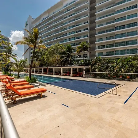 2M37-3 2 Bedroom Apartment Facing The Beach With Air Conditioning And Wifi-2
