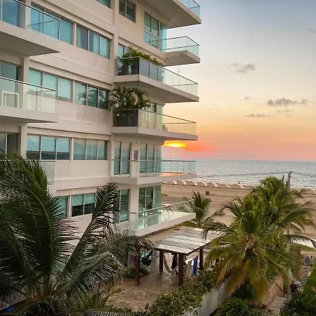 Vista Al Mar En Cartagena , Apartamento En Morros-3