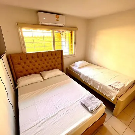 Casa De 4 Cuartos Para Grupos En Crespo Por Parceros Group-2