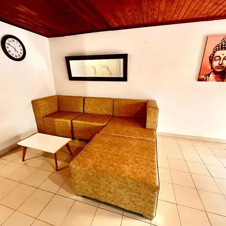 Casa De 4 Cuartos Para Grupos En Crespo Por Parceros Group-3