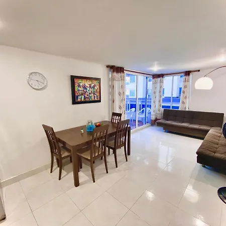Comodo Apartamento En Cartagena-2