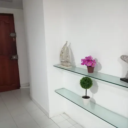 Acogedor Apartamento En Cartagena-2