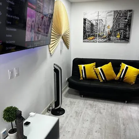 Luxury 1 Bedroom Apartment In Front Of The Beach-2