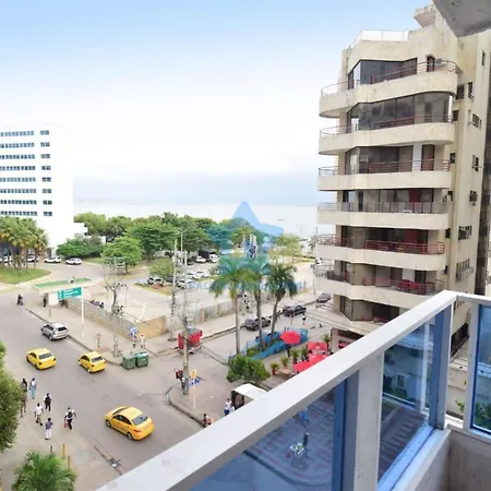 Apartamento De Lujo En El Laguito Cartagena-3