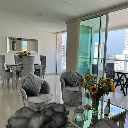 Este Es Un Apartamento Duplex De 220M2. - 3 Hab-2