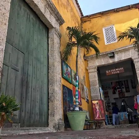 1G2-4 Apartment In The Old City Getsemani-3
