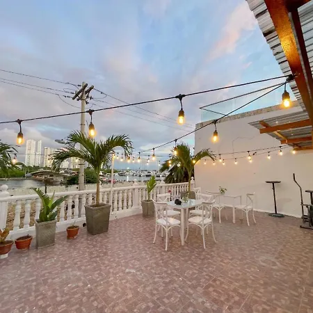 1Cb-5 Apartamento Con Balcon En El Centro Hstorico Con Aire Acondicionado Y Wifi-3