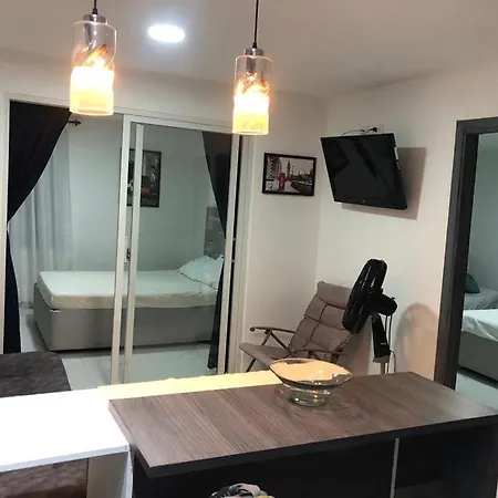 Apartamento En El Edificio Nuevo Conquistador Con Vista Al Mar-2