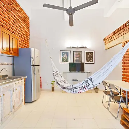 Full Apartment 2Br-Ac In Getsemani-3