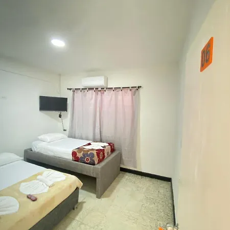 Hostal Casa Marta-3