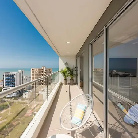 Espectacular Apartamento Con Excelente Vista Cabrero Marina Club-3