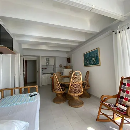Espectacular Apartamento Con Una Alcoba Y Excelente Vista Al Mar-2