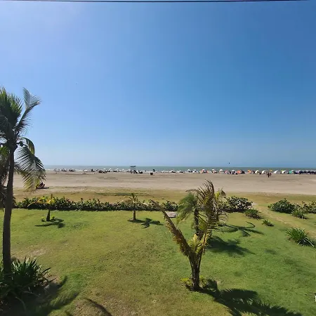 Hermoso Apartamento De Lujo En Morros 3 , Piso 5 Con Vista Al Mar-3