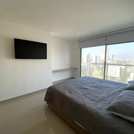 Fantastic 3 Bedroom Apto 2303-2