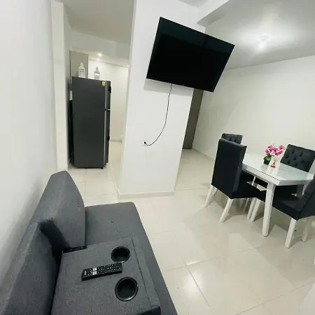 Apartamento 2 Cuartos 2 Banos Excelente Ubicacion-3