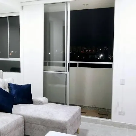 Hermoso Apartamento En Cartagena Vac Con Piscina Y Balcon Parque Heredia Flamenco-3