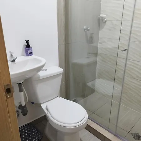Apartamento Con Ubicacion Estrategica-3