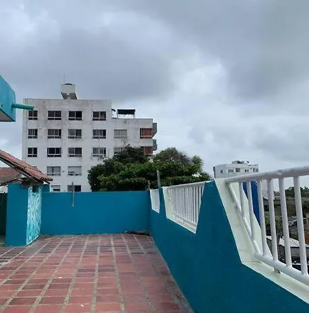 Apartment For 8, Near To The Beaches And Downtown-2