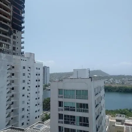 Apto Cerca A La Playa Incluye Piscina Wifi Netflix Youtube, Con Parqueadero-2
