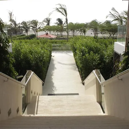 Apartaestudio Acceso Al Mar-3