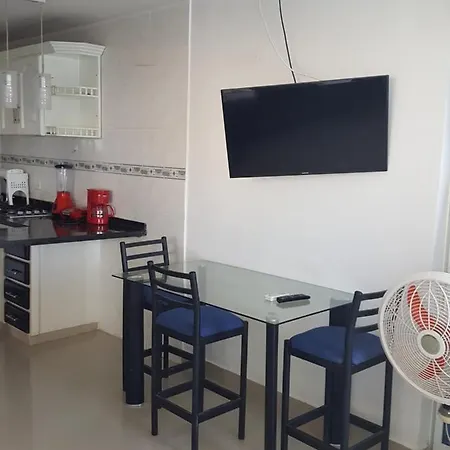 Hermoso Apartamento Frente A La Playa Piso 17 Conquistador, El Laguito-2