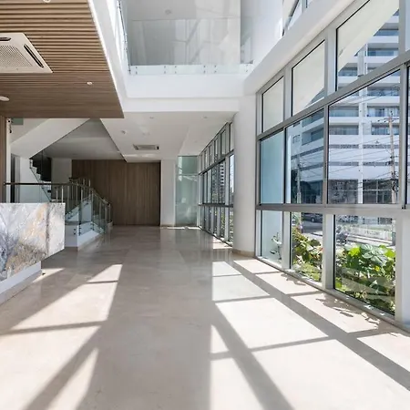 Delightful *2Bed/2Bath W Ac* Beach Breeze-2