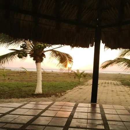 Casa Playa Colmarina-3