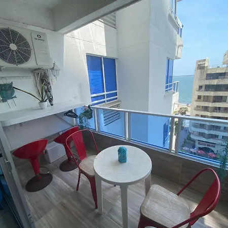Hermoso Apartamento Frente Al Mar Caribe-2