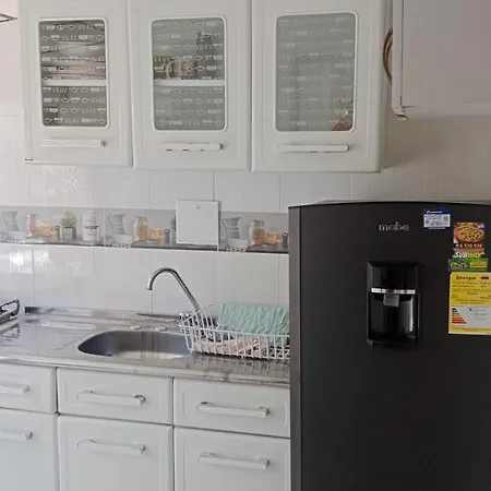 Apartamento Excelente Ubicacion Cartagena - Nuevo Bosque - Seguridad-2