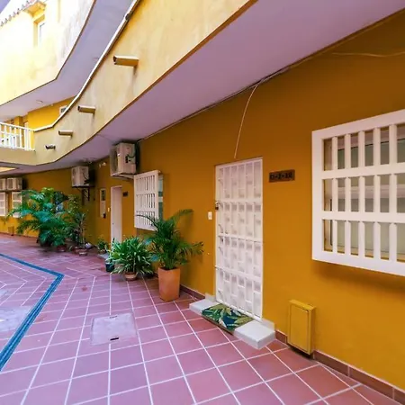 C1-12 - Acogedor Apartamento Dentro De Las Murallas De Cartagena Con Aire Acondicionado Y Agua Caliente-3