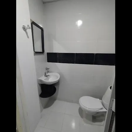 Bm-2 Room Near The Sea With Air Conditioning And Wifi-3