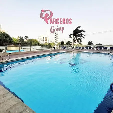 Amplio Apartamento De 3 Cuartos Cerca A La Playa Por Parceros Group-2