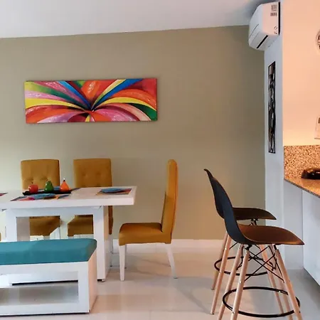 Acogedor Apartamento Primera Linea De Playa-2