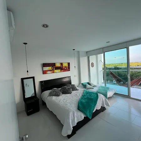 Acogedor Apartamento Primera Linea De Playa-3