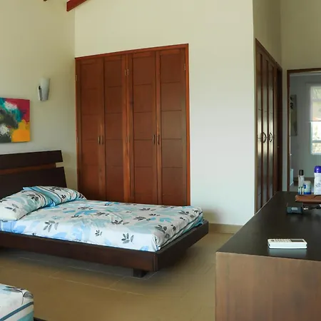 Casa Arcoiris: Espectacular Casa En Cartagena Con Acceso Directo A La Playa-3