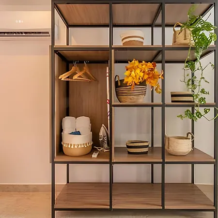 Laurdhomes Laguito Loft , Hot Ware, 1Bath-3