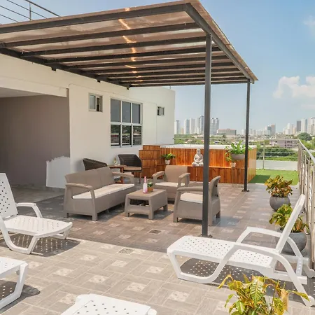 Bahia 79 Apartasuites Cerca Al Centro-3