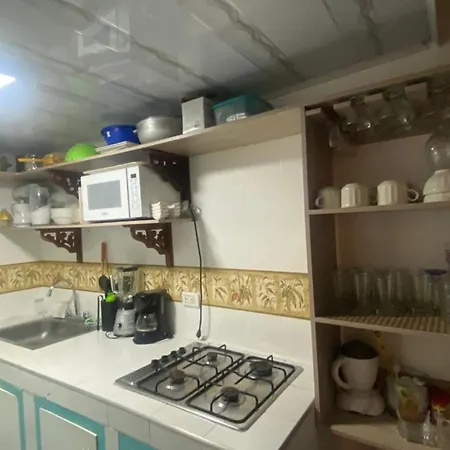 4Cr-1M 4 Bedroom House In Getsemani With Air Conditioning And Wifi-3