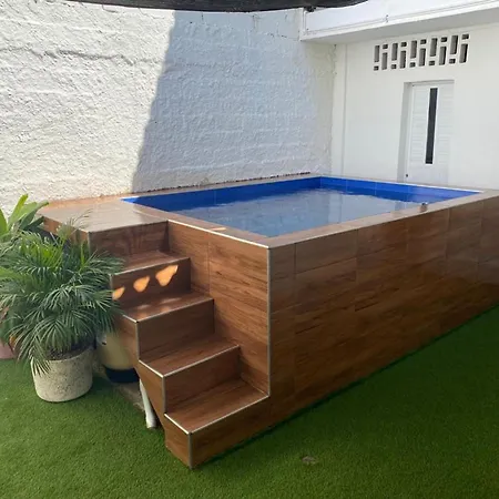 Stylish House With Beautiful Galleries In Gethsemane With Jacuzzi-2