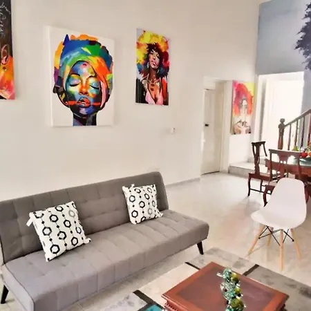 Stylish House With Beautiful Galleries In Gethsemane With Jacuzzi-3