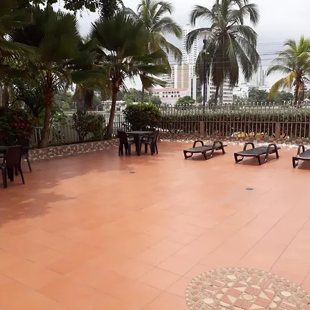 Apartamento Entero Con Vista Al Mar-3