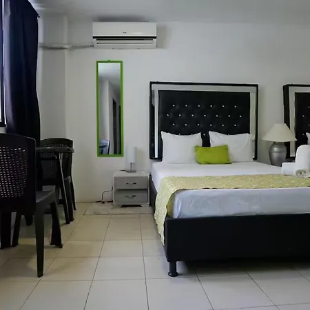 Apartment 1If2-3 In Cartagena Near The Sea With Air Conditioning And Wifi-2