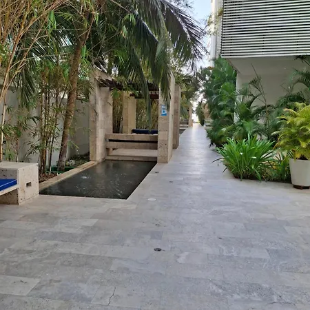Cartagena Beach Condo - 1400 sq. Ft. (130 m2)-3