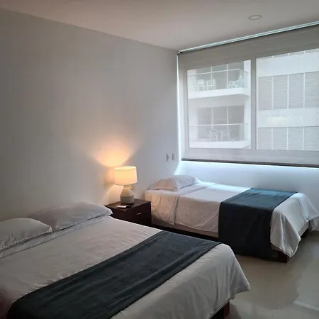 Cartagena Beach Condo - 1400 sq. Ft. (130 m2)-2