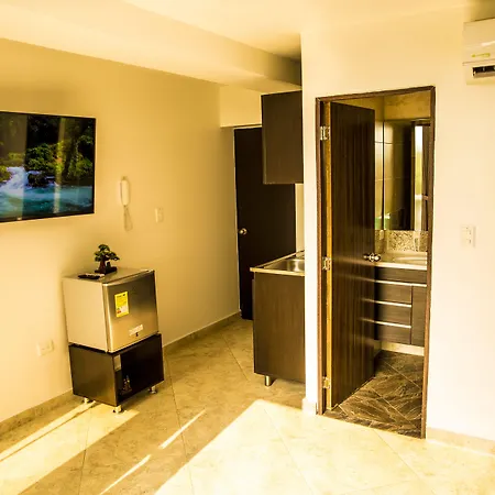 Hollywood Beach Suite-2